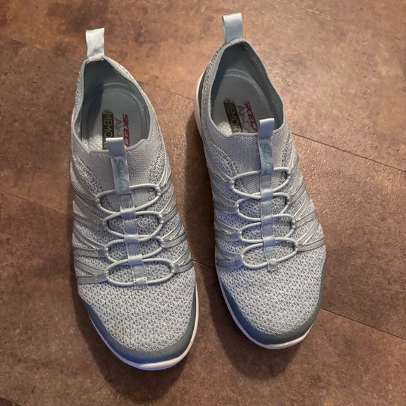 sketchers gym shoes - Picture 2 of 4